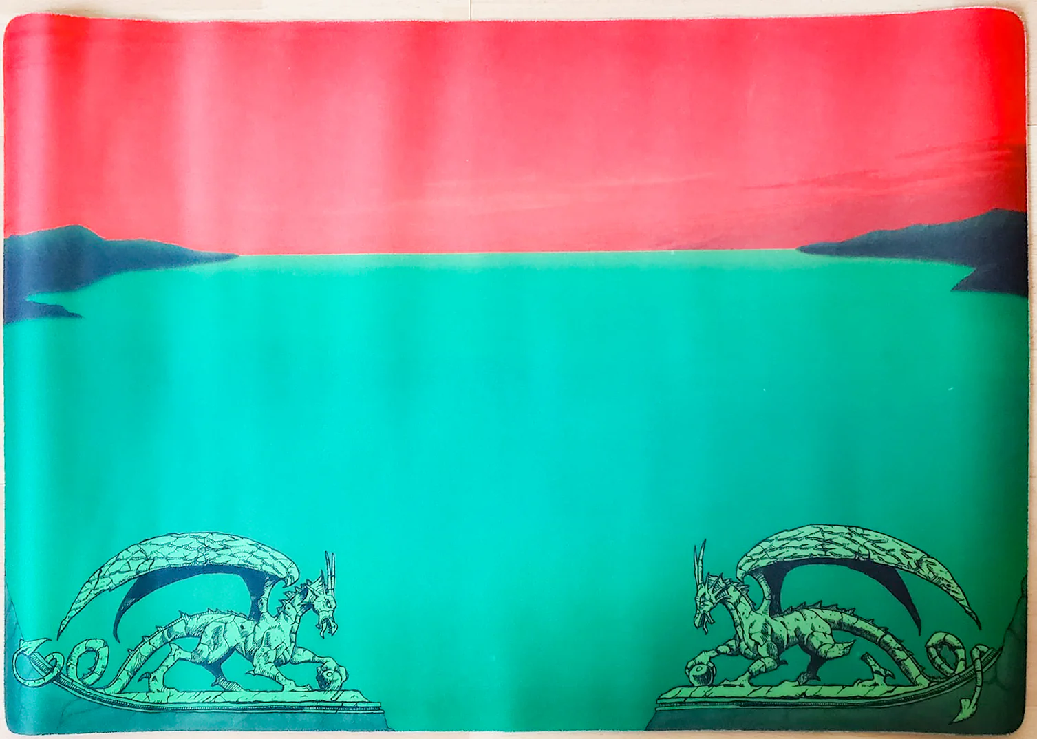 Dragon Shield Green-Red Zone - MTG Playmat